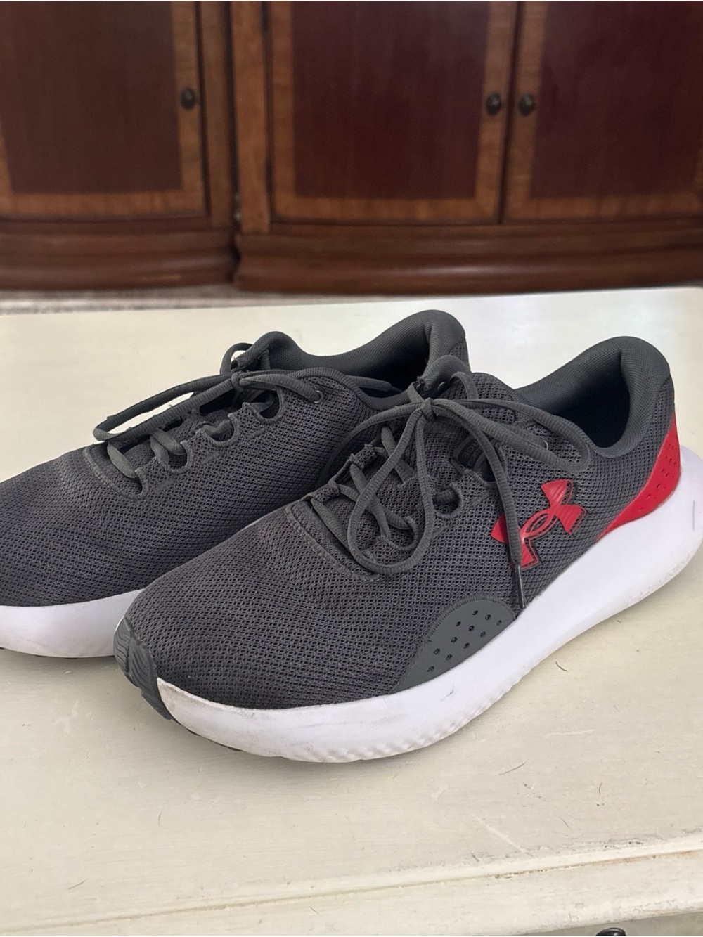 Under Armour Charcoal Gray & Red Mesh Athletic Shoes